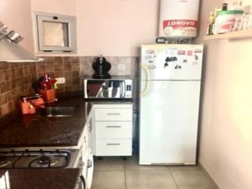 Hermoso Departamento 2 ambientes  con terraza propia y cochera OPORTUNIDAD !!!