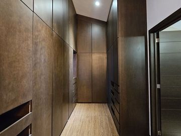 Casa en Venta con elevador, Gran Reserva, Lomas de Angelopolis