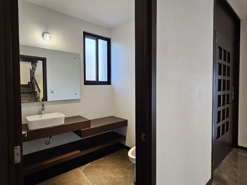 Casa en Venta con elevador, Gran Reserva, Lomas de Angelopolis