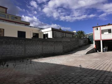 VENDO HERMOSA PROPIEDAD TERRENO/CON LOCAL SECTOR PONCEANO ALTO