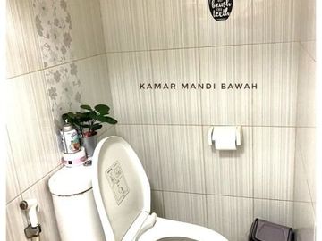 Rumah di Jl Nusa Jaya Pondok Ranji area Bintaro, 6807-LR 0811111----