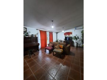 VENTA-CASA LA GRANJA 3 DORM+DEPARTAMENTO-PILETA