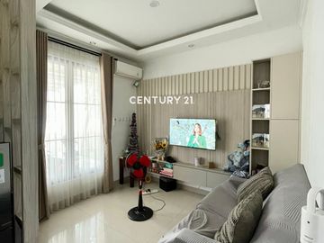 Rumah 2 Lantai Dekat Stasiun Pondok Ranji LR 15565