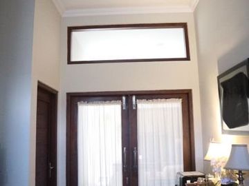 RUMAH DALAM PERUM PONDOK PERMAI BANGUNTAPAN DEKAT KOTA JOGJA, JEC