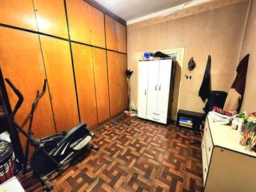 Chalet en venta en Castelar Sur