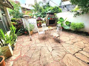 Chalet en venta en Castelar Sur