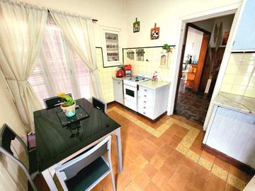 Chalet en venta en Castelar Sur