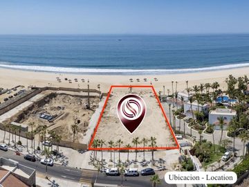 Condominio con vista al mar, techos altos, club de playa, concierge, carril de n