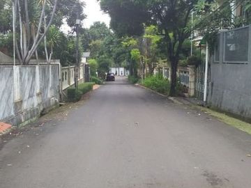 Rumah di Lebak Bulus, Jakarta Selatan. Asri dalam Perumahan
