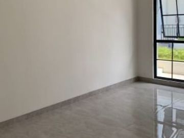 Disewakan Rumah Lavon 2 Cluster Montana Unit Baru Serah Terima Bagus