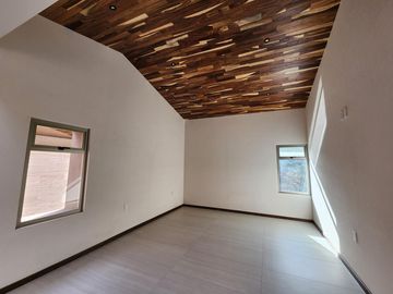 Casa en Venta en Club de Golf Altozano