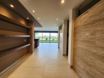Casa en Venta en Club de Golf Altozano