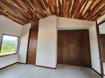 Casa en Venta en Club de Golf Altozano