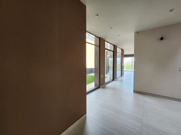Casa en Venta en Club de Golf Altozano