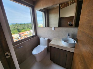 Casa en Venta en Club de Golf Altozano