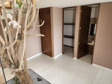 Casa en Venta en Club de Golf Altozano