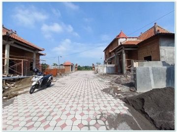 Hunian Type 45 Bugisan, Security 24 Jam Bernuansa ETNIK Cluster