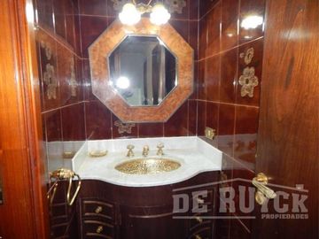 Chalet en Venta en Quilmes Residencial