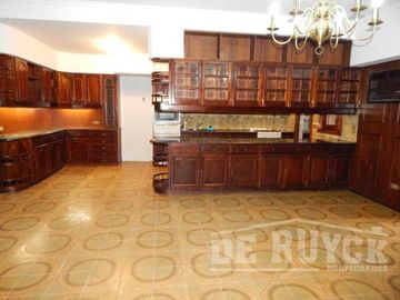 Chalet en Venta en Quilmes Residencial