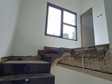 Dijual BU !!! Rumah Desain Modern Murah Di Cimahi