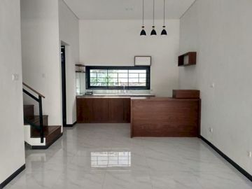 Rumah Baru Mewah Siap Huni Di Padasuka Park,Kota Bandung Dekat Cicaheum,Gasibu Dan Gedung Sate
