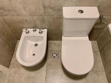 IMPECABLE DEPARTAMENTO 2 DORMITORIOS ALDEA DEL ESTE