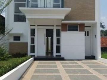 Rumah di jalan bangau pondok labu Jakarta Selatan