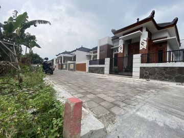 Perumahan Ekslusif semi homestay komplek depan Candi Prambanan