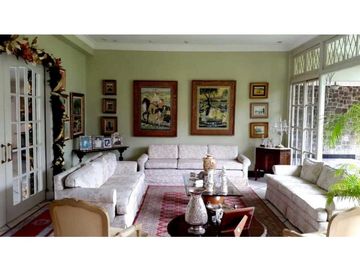 CASA ALTOS DEL GOLF  EXCELENTE PRECIO
