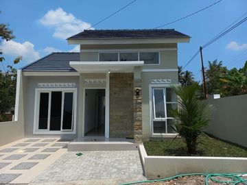 Rumah Murah Modern Minimalis Tepi Jalan Di Kasihan
