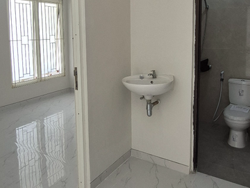 Rumah Grand Semanggi Residence Baru Minimalis Modern