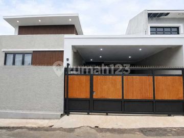 Rumah Modern Full Furnished Siap Huni Strategis Area Meruyung Cinere
