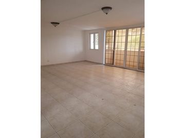 VENTA DE CASA EN VILLA DE LAS FUENTES POR DEBAJO DEL AVALUO