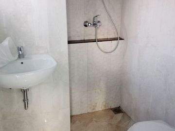 Rumah Baru Minimalis Modern Di Jalan Ters Jakarta Antapani Tengah Bandung Timur