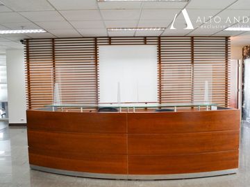 Oficina en Venta en Av el Salto 4001