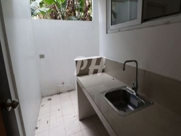 PH943 Elegant & Spacious Townhouse for sale in Don Antonio