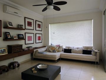 VENTA CASA UN NIVEL EN EXCLUSIVA Y SEÑORIAL PRIVADA EN PALMIRA