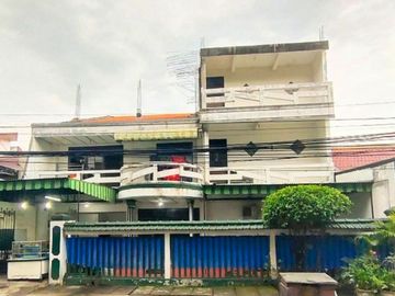 Rumah Siap Huni Sangat Luas di Rungkut Asri Surabaya