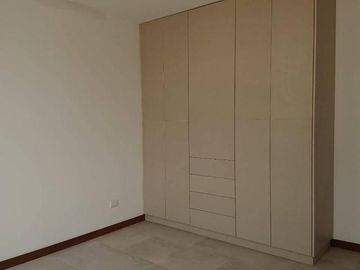 Venta lujoso departamento Duplex, 3 dormitorios, piscina Nayón, Oportunidad!!!