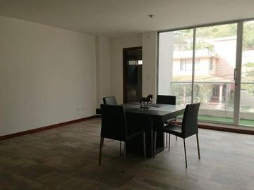 Venta lujoso departamento Duplex, 3 dormitorios, piscina Nayón, Oportunidad!!!