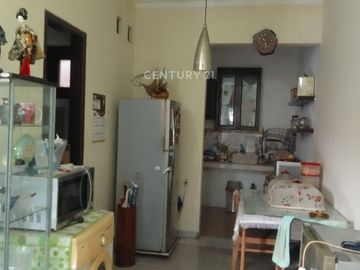 Rumah Dan Kamar Kost 2 Lantai Di Duren Sawit S8290