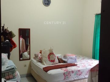 Rumah Dan Kamar Kost 2 Lantai Di Duren Sawit S8290