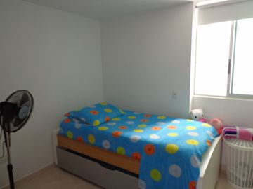 COD. HB 01 - SE VENDE APARTAMENTO - BARRIO: ANTONIA SANTOS