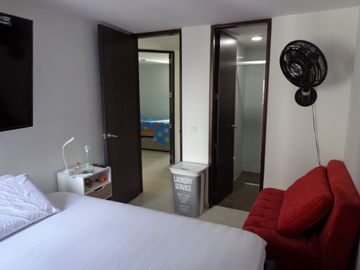 COD. HB 01 - SE VENDE APARTAMENTO - BARRIO: ANTONIA SANTOS