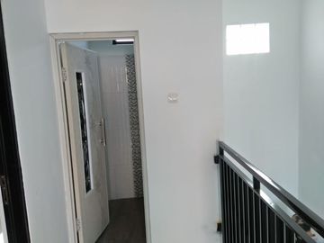 Rumah Baru Siap Huni di Cluster Cemara Cisaranten Wetan Dekat GRAND CORDELA HOTEL SUKARNO HATTA