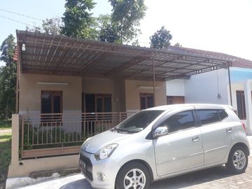 READY Rumah Siap Huni dekat Pasar Nasakom 300 Jt-an SISA 1 UNIT!