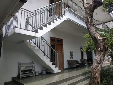 Rumah Siap Huni Gayungan PTT Surabaya