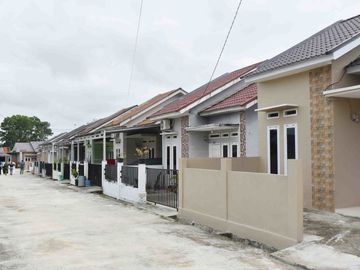 RUMAH SIAP HUNI LOKASI DILINGKUNGAN CLUSTER DI JL PESANTREN BUKIT BARISAN HARAPAN RAYA
