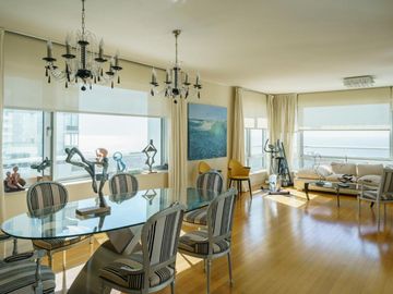 Azucena Villaflor al 500 - Puerto Madero // VENTA: Le Parc 4 ambientes con 2 cocheras