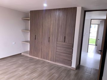 Casa en venta  en Parque Quintana Roo  Lomas de  Angelópolis.